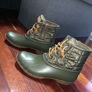 Sperry duck boots!